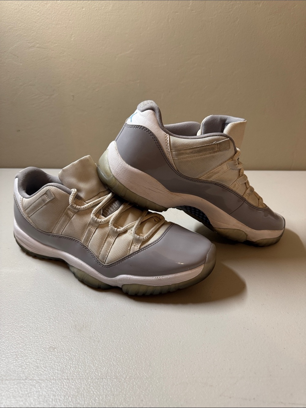 Jordan Retro Low-Top Sneakers in Light Gray and Cream